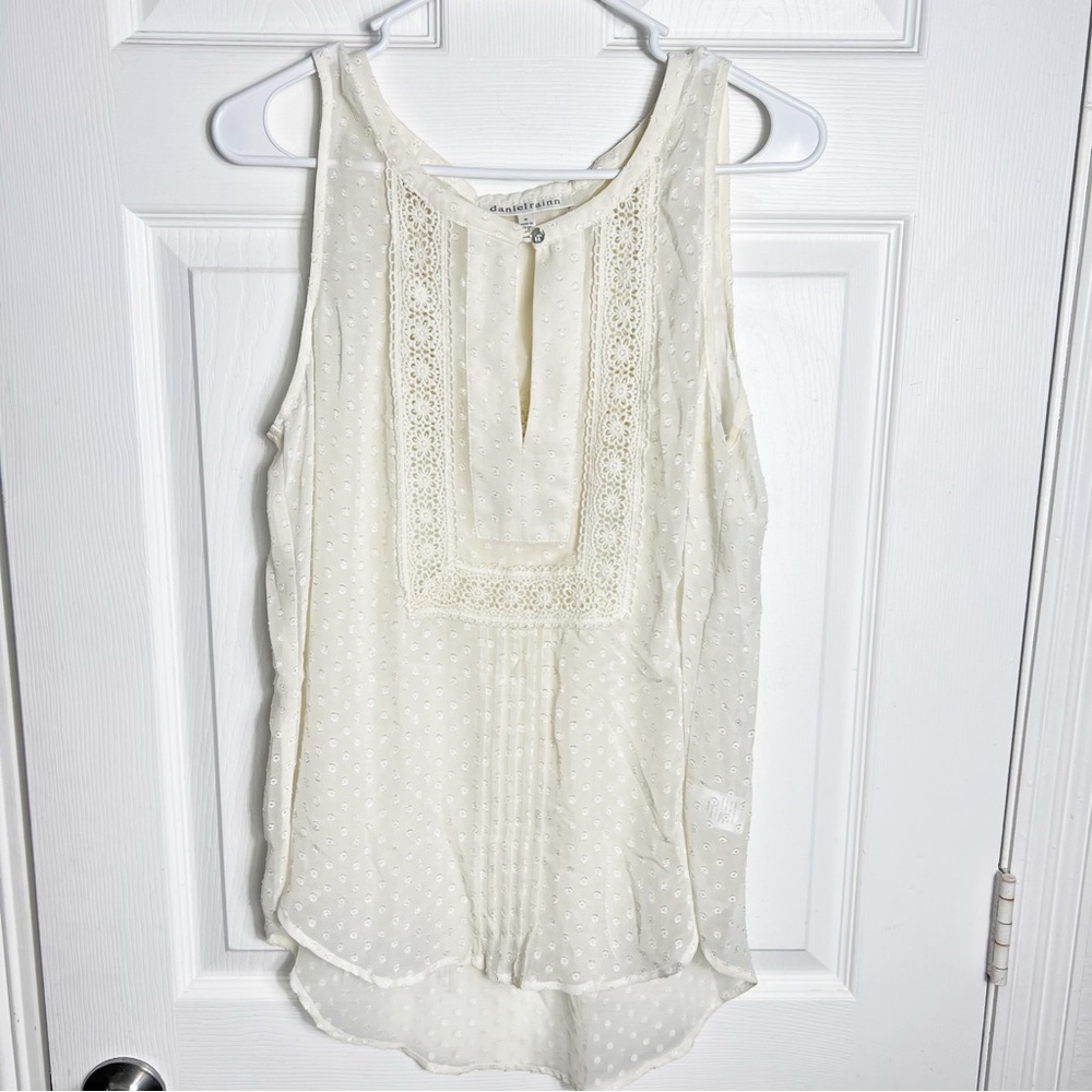 Daniel Rainn |  Sleeveless Tunic With Lace Detail